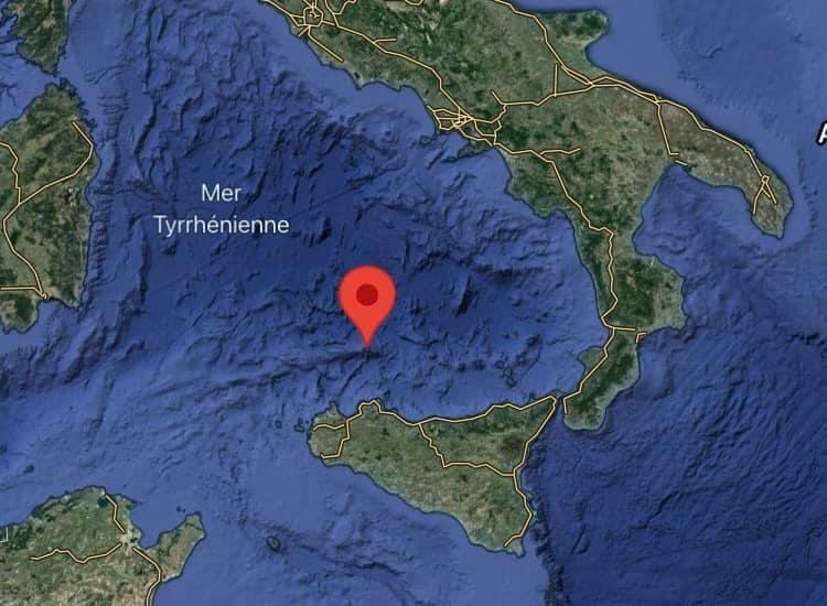 Ustica; Un confetti perdu au milieu de la Méditerranée